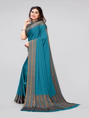 Teal Chiffon Printed Saree with Unstitched Blouse 3