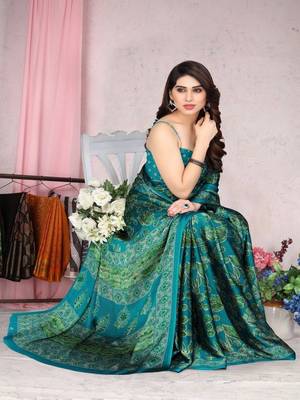 Green Chiffon Floral Printed Saree with Unstitched Blouse 2