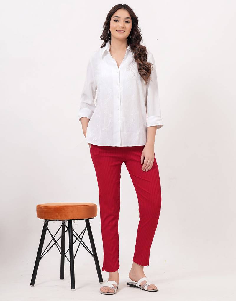 Satrangi women's viscose ribbed lycra maroon solid slim fit pant