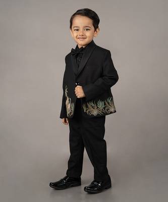 Black cotton blend embroidery tuxedo set 2
