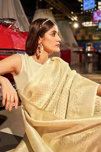 White Kandini Silk bland golden border banarasi style saree with Blouse