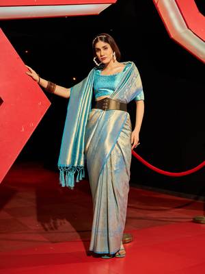 Sky Blue Kumbhi silk bland Kanjivaram style festive wear zari border saree with Blouse 1
