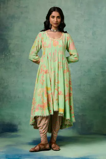 Green dull crepe printed & embroidered kurta set