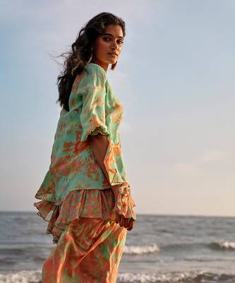Green natural crepe printed  kurta set 4