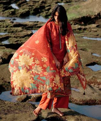 Red muslin silk printed  kurta set 4