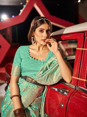 Green Kabutai silk bland banarasi style soft zari weaving saree with Blouse 4