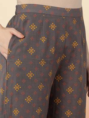brown geometric pure cotton fancy kurta with palazzo set 5
