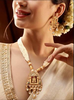 Mansiyaorange matte gold temple theme lord ganesha chain pendant with earrings 1