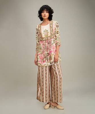 Beige  mehr embellished kurta set 1