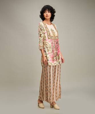 Beige  mehr embellished kurta set 2