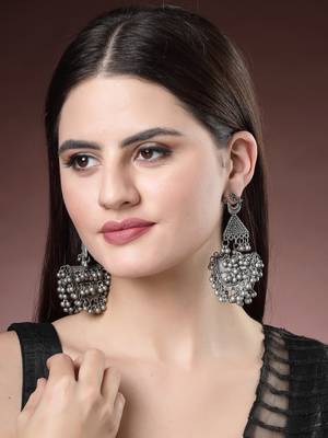 women silver-plated oxidised contemporary drop earrings 5
