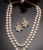 Women's rhodium-plated kundan-studded necklace and earrings