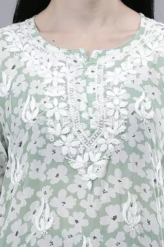 hand embroidered green mal-mal lucknowi chikankari top