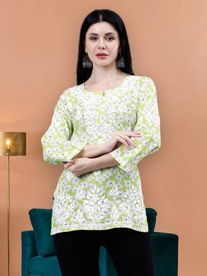 hand embroidered light green mal-mal lucknowi chikankari top 1