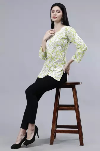 hand embroidered light green mal-mal lucknowi chikankari top