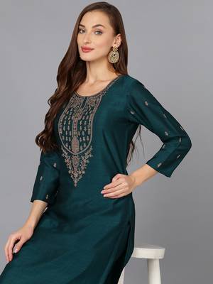 green solid silk blend fancy kurta with trouser set 2