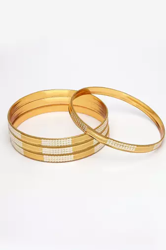Women set of 4 gold-plated cz-studded traditional bangles