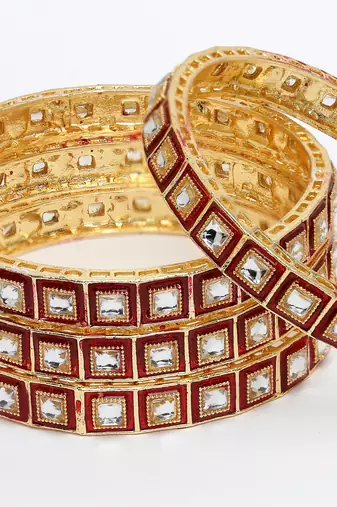 Women set of 4 gold-plated red kundan-studded traditional bangles