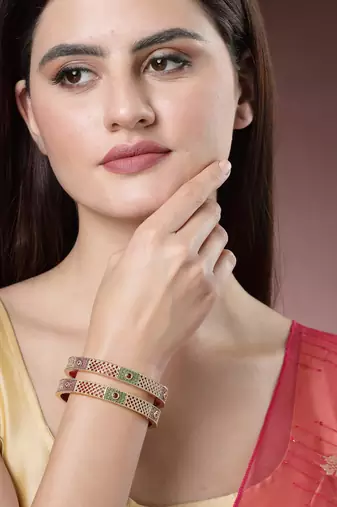 Women set of 2 gold-plated red kundan traditional bangles