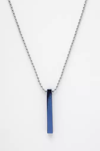 Men blue plated geomatric pendent with chain