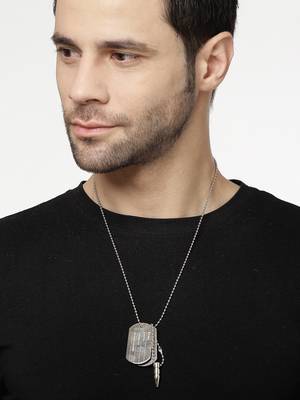 Men silver plated milletry style pendent with chain 3