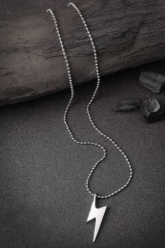 Men silver plated flash pendent with chain