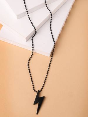 Men black plated flash pendent with chain 1