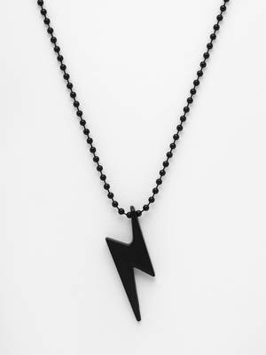 Men black plated flash pendent with chain 4