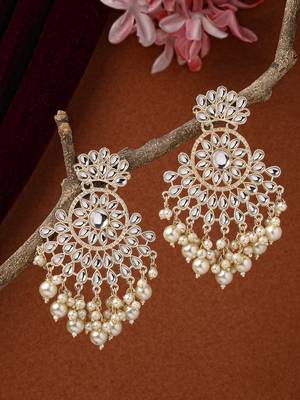 Women gold-plated kundan chandbali earrings 1