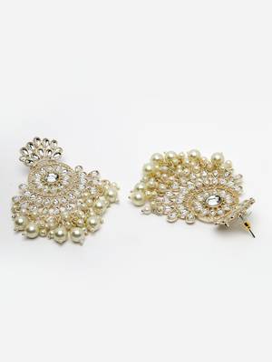 Women gold-plated kundan chandbali earrings 5