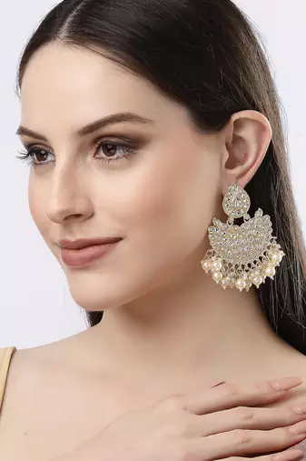 Women gold-plated kundan chandbalis earrings