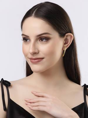 Women's gold-plated geometric shape drop earrings 2