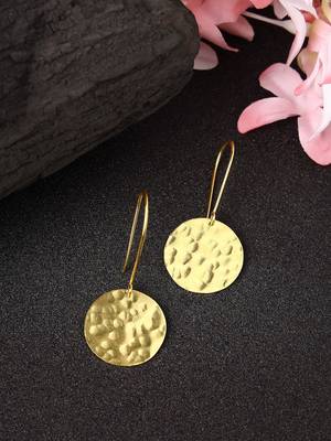 Women gold-plated fish hook circle drop earrings 1