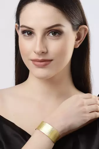 Women's gold-plated western cuff bracelet