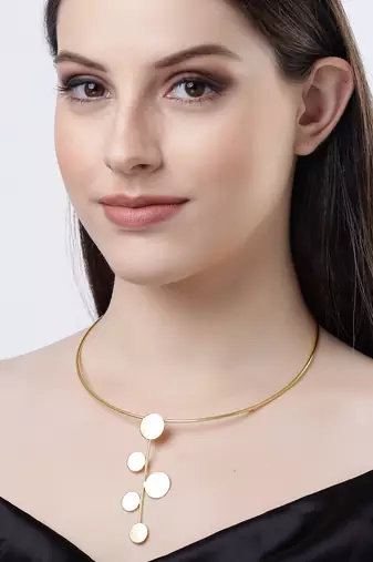 Women's gold-plated circular choker necklace
