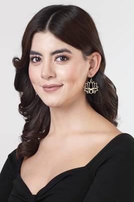 Women lotus shaped gold plated earrings 2