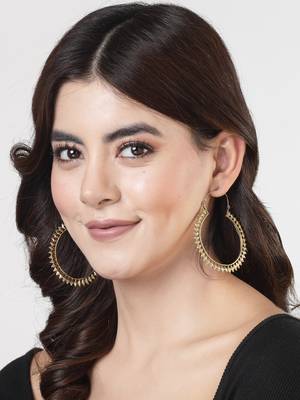Women golden full circular hoop earrings 2