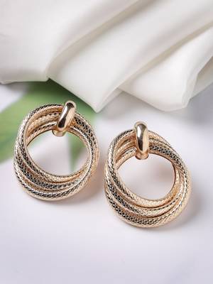 Women gold circular drop earrings 1