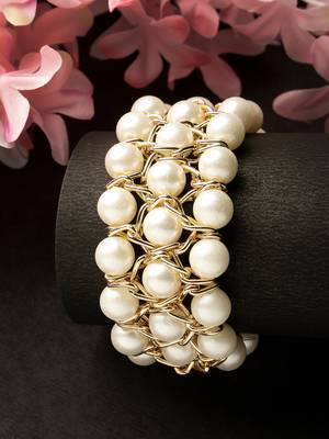 Women white beaded elasticated bracelet 1