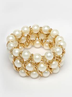 Women white beaded elasticated bracelet 5