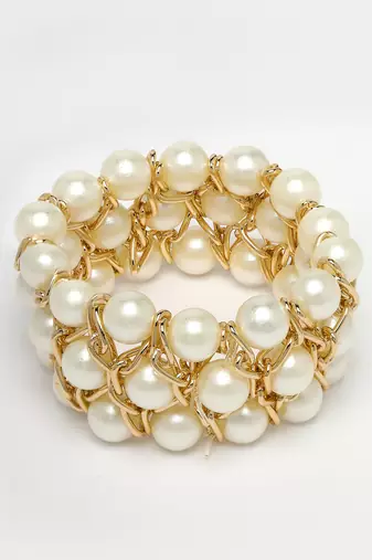 Women white beaded elasticated bracelet