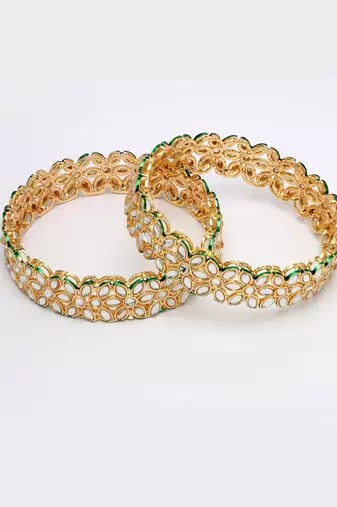 Women set of 2 gold plated kundan studded bangles