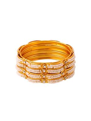 Women's set of 4 gold-plated traditional pearls beaded bangles 5