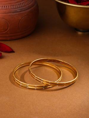 Women's set of 4 gold-plated traditional bangles 2