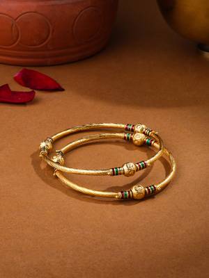 Women set of 2 gold-plated traditional bangles 1