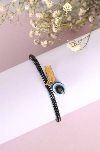 Unisex black evil eye crystal spring ring bracelet