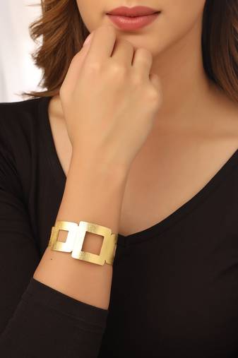 Women gold plated adjustable kada bracelet