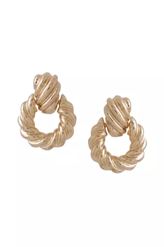 Women gold toned circular drop earrings