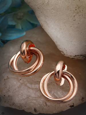 Women's western gold plated circular metal hoop earrings 1