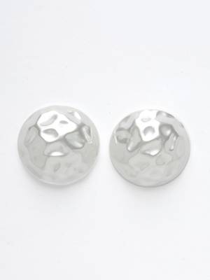 Women white circular studs earrings 5